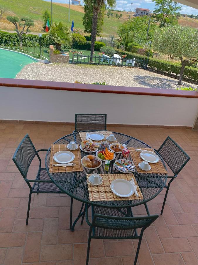 Il Nido Delle Rondini Bed & Breakfast Grottole Ngoại thất bức ảnh