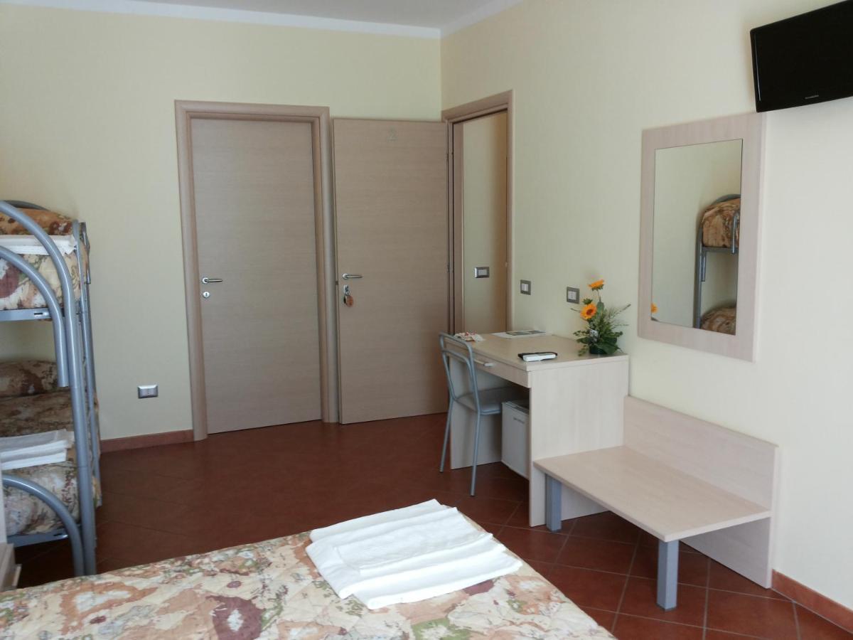 Il Nido Delle Rondini Bed & Breakfast Grottole Ngoại thất bức ảnh